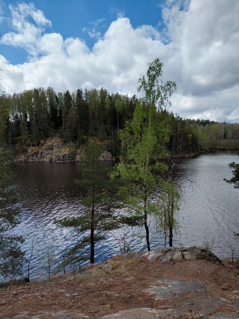 Vanhuus ei ole sairaus vaan ihmisen elämänvaihe